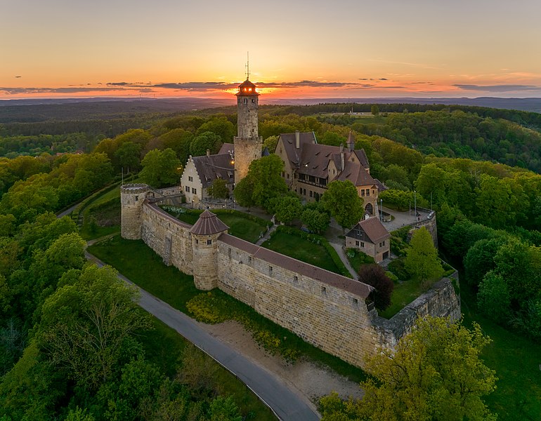 Platz 11: Luftaufnahme von Schloss Altenburg, Bamberg, Deutschland