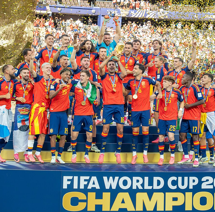 Siegerbild der spanischen Nationalmannschaft bei der Fußball-WM 2026.