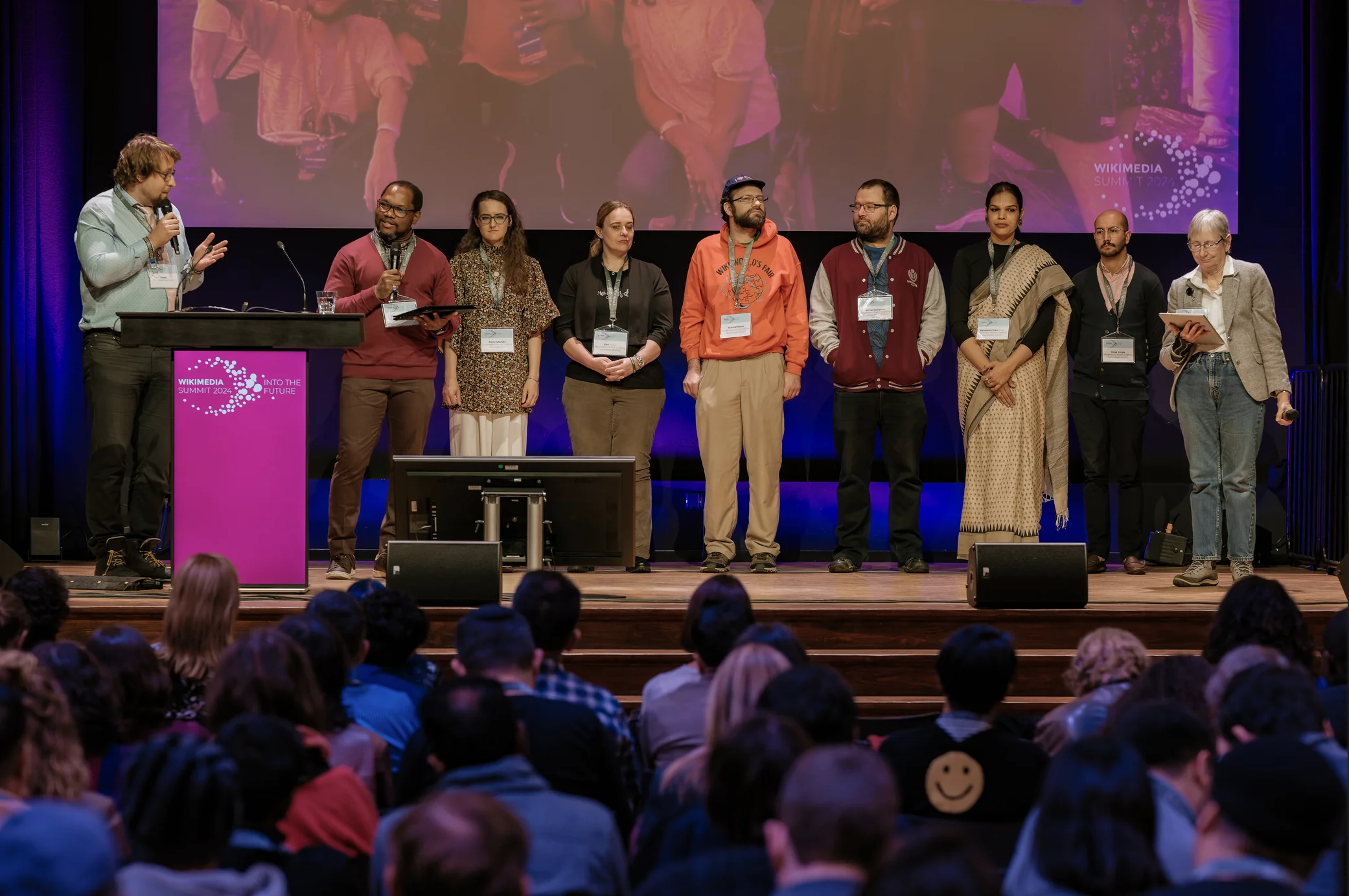 Wikimedia Summit 2024: Das Movement Charter Drafting Committee stellt sich vor